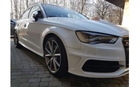 Пороги Audi A3 8V Sportback