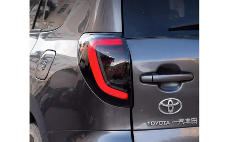 Фонари задние Toyota RAV4