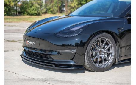 Накладка передняя Tesla Model 3 2017-2023