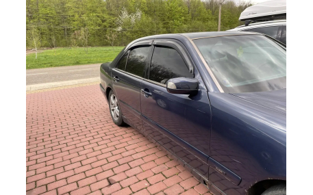 Дефлекторы окон Mercedes E-class W210