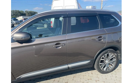 Дефлекторы окон Mitsubishi Pajero Sport
