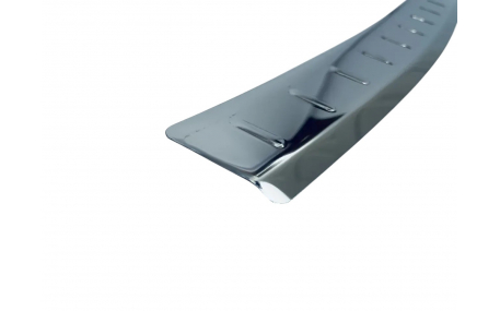 Накладка на задний бампер Audi Q7