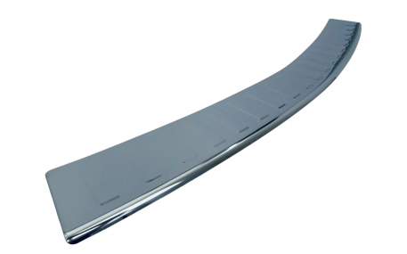 Накладка на задний бампер Opel Astra J