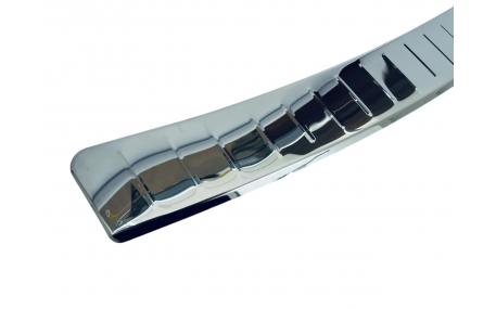 Накладка на задний бампер Opel Astra H