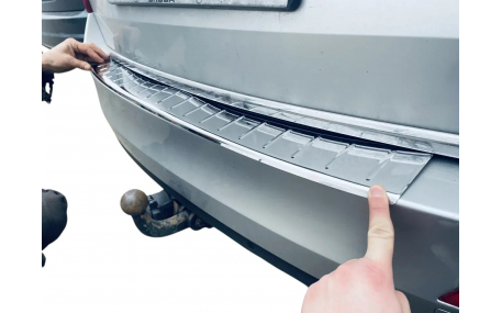 Накладка на задний бампер Skoda Octavia A7 2013-2017