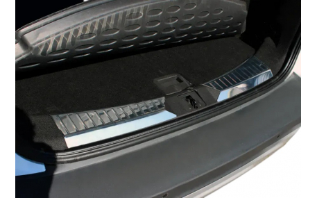 Накладка на задний бампер Ford Kuga MK2