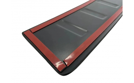 Накладка на задний бампер Renault Duster