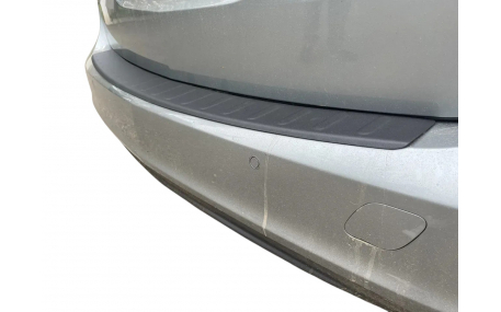 Накладка на задний бампер Opel Zafira C