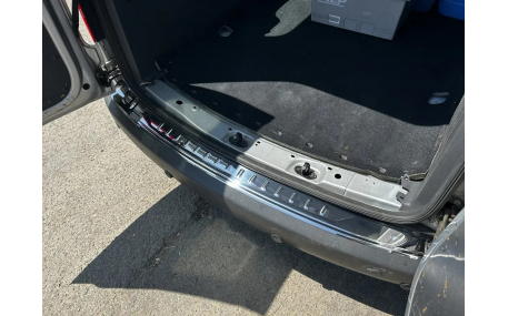Накладка на задний бампер Volkswagen Caddy