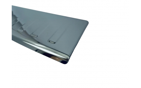 Накладка на задний бампер Renault Duster