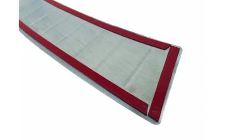 Накладка на задний бампер Volkswagen Golf 7