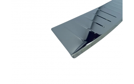 Накладка на задний бампер Volkswagen Golf 7