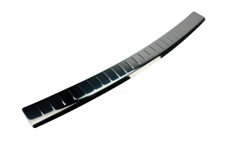 Накладка на задний бампер Mitsubishi Outlander