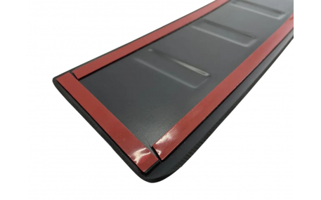 Накладка на задний бампер Renault Duster