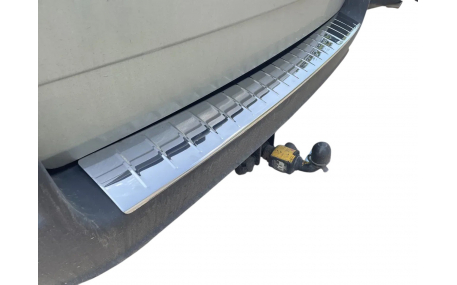 Накладка на задний бампер Volvo XC90