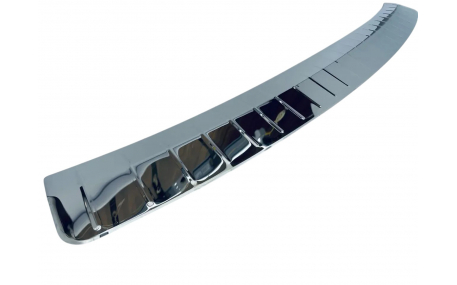 Накладка на задний бампер Skoda Karoq