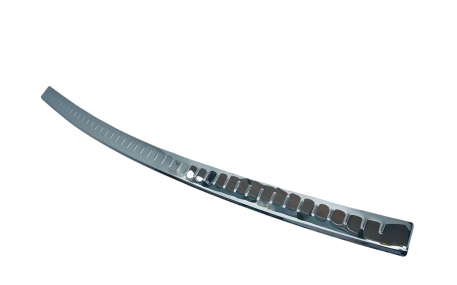 Накладка на задний бампер Mitsubishi Outlander