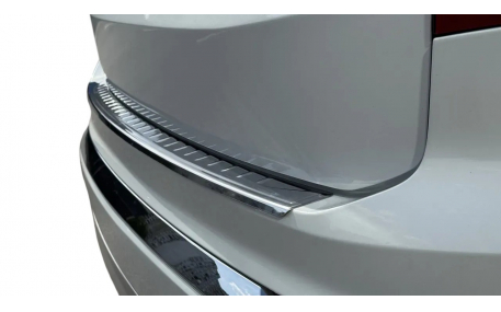 Накладка на задний бампер Volvo XC90