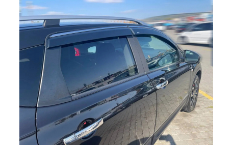 Дефлекторы окон Nissan Qashqai J10