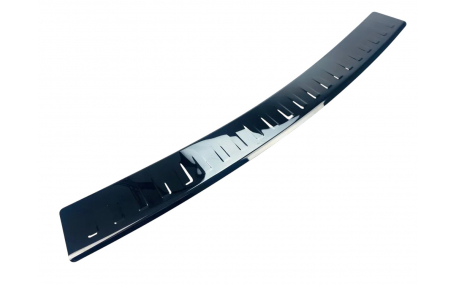 Накладка на задний бампер Volkswagen Golf 4