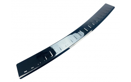 Накладка на задний бампер Volkswagen Golf 4