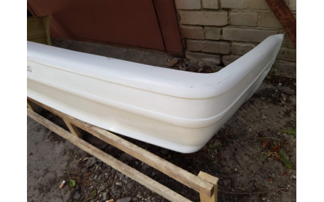 Бампер задний BMW E30