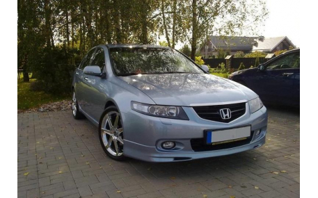 Накладка передняя Honda Accord