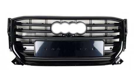 Решетка радиатора Audi Q2 2017-2020