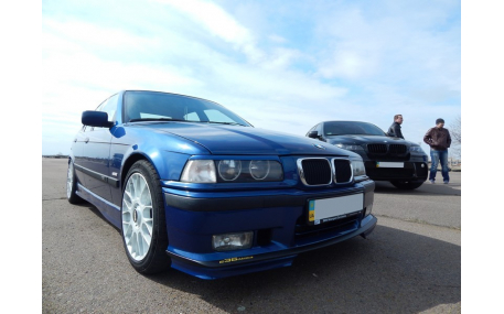 Накладка передняя BMW E36