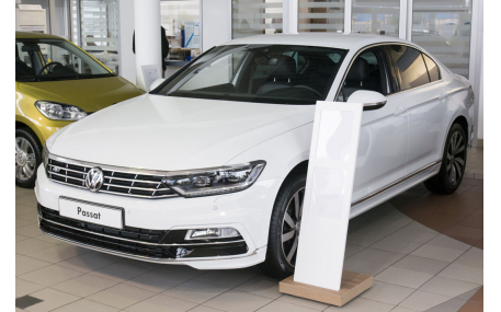 Накладка на задний бампер Volkswagen Passat B8