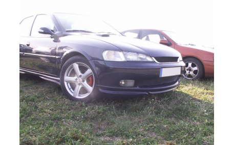 Накладка передняя Opel Vectra B