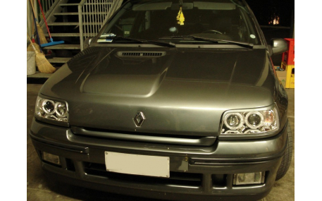 Ресницы Renault Clio