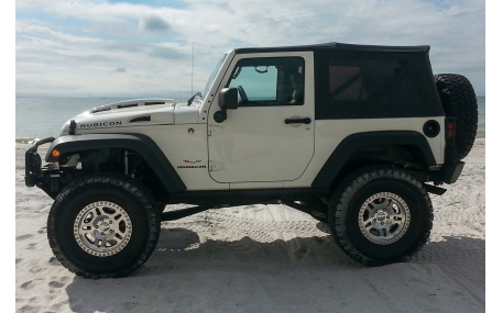 Капот Jeep Wrangler