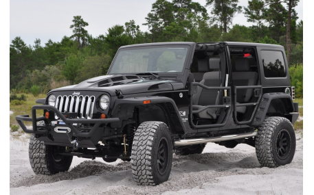 Капот Jeep Wrangler