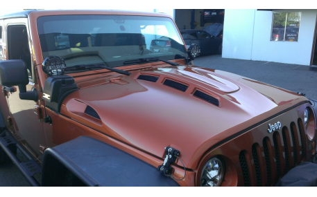 Капот Jeep Wrangler