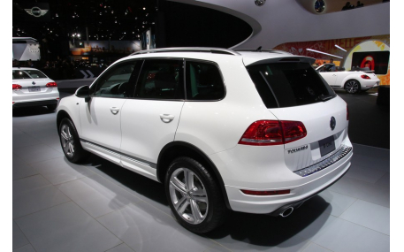 Спойлер Volkswagen Touareg
