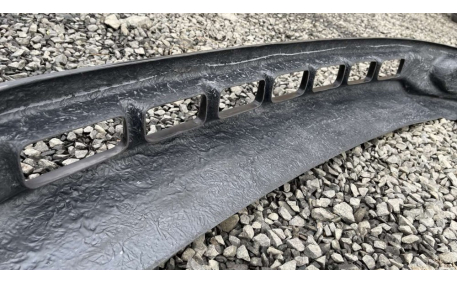 Накладка передняя Volkswagen Touareg