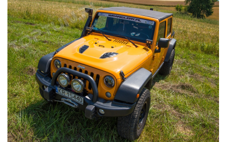 Капот Jeep Wrangler
