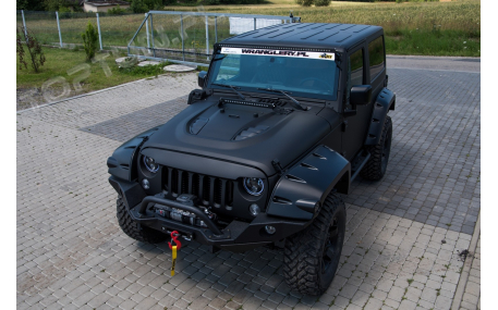 Капот Jeep Wrangler