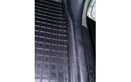 Коврики в салон Nissan Tiida