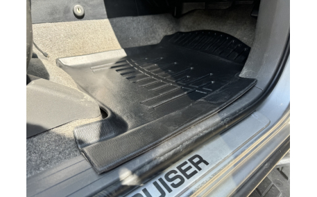 Коврики в салон Toyota Land Cruiser Prado 120