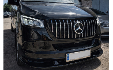 Накладка передняя Mercedes Sprinter W907