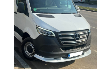 Накладка передняя Mercedes Sprinter W907