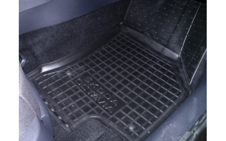 Коврики в салон Suzuki Vitara