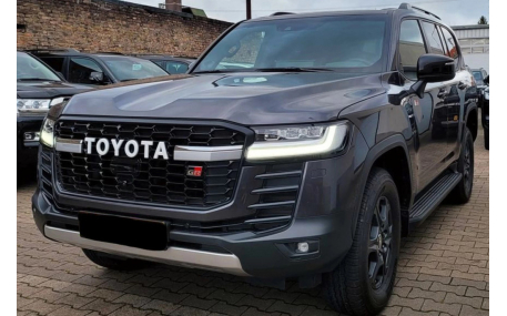 Комплект обвеса Toyota Land Cruiser 200