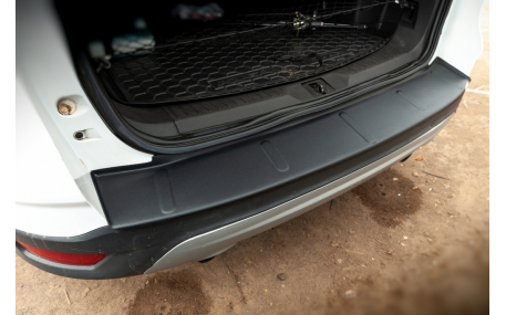 Накладка на задний бампер Ford Kuga MK2