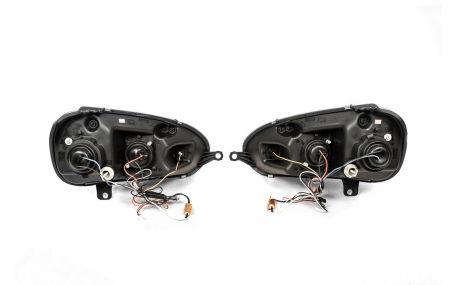 Фары передние Volkswagen Golf 5