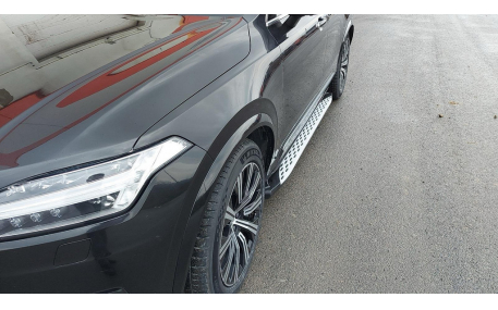 Подножки Volvo XC90