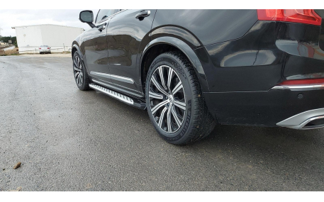Подножки Volvo XC90