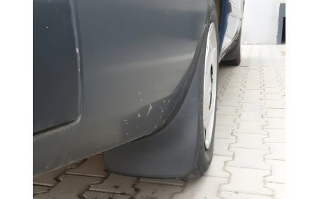 Брызговики Mercedes E-сlass W124